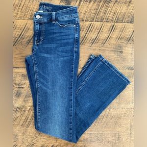 White House Black Market Denim Slim Boot Jean, Size 0